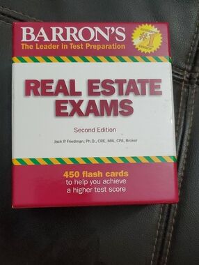Barron's Real Estate Exams Flash Cards - Red